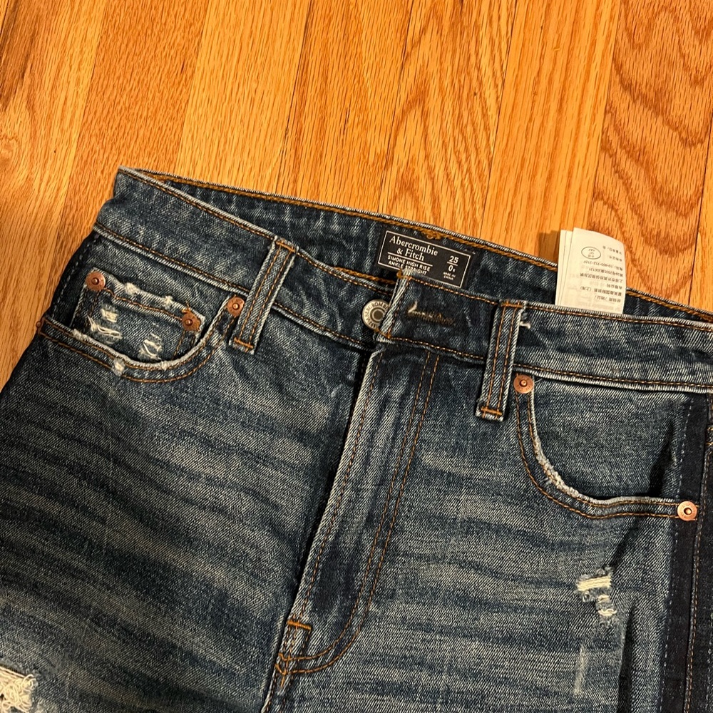 Abercrombie jeans